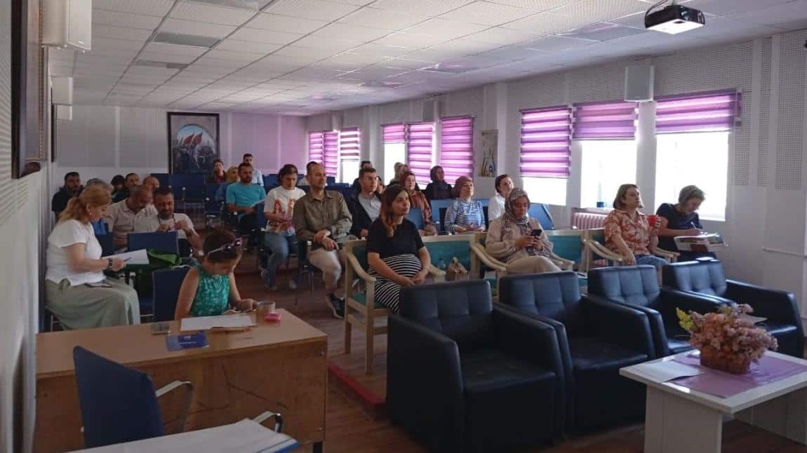 2024/2025 Eğitim ve Öğretim Yılı Sonu Öğretmenler Kurulu Toplantısı Gerçekleştirildi.