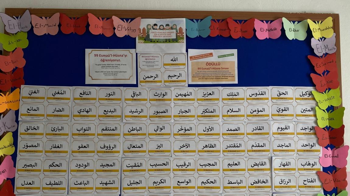 Ödüllü 99 Esmaü’l Hüsnâ Bilgi Yarışması